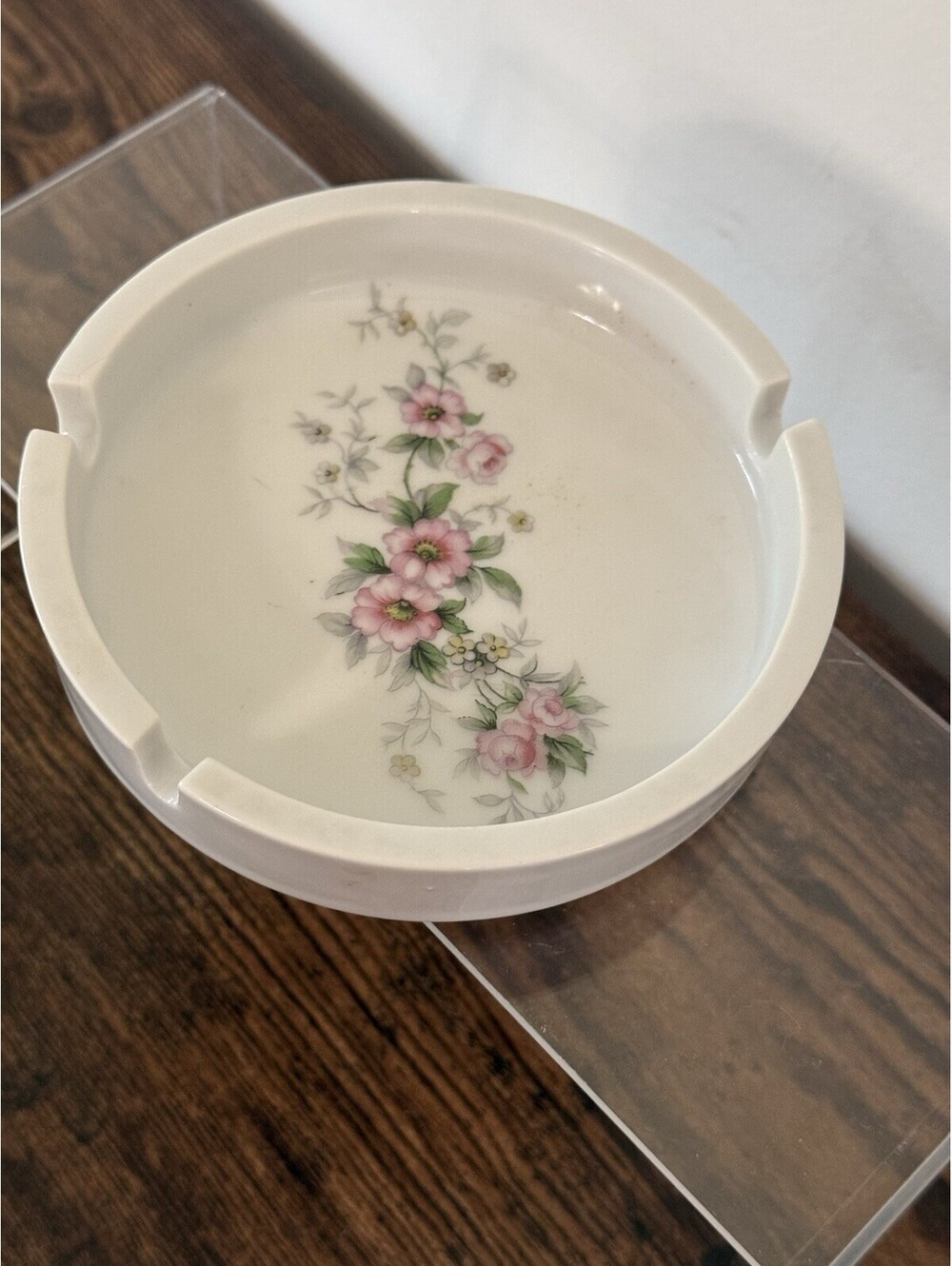Floral Ashtray White Ceramic Vintage Pastel Design Cottage Core Retro